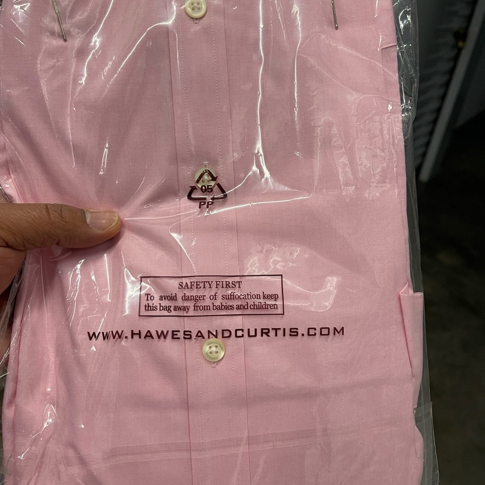 Brand New Hawes and Curtis Dress Shirt Pink Sz 15.5 35 - Picture 3 of 8
